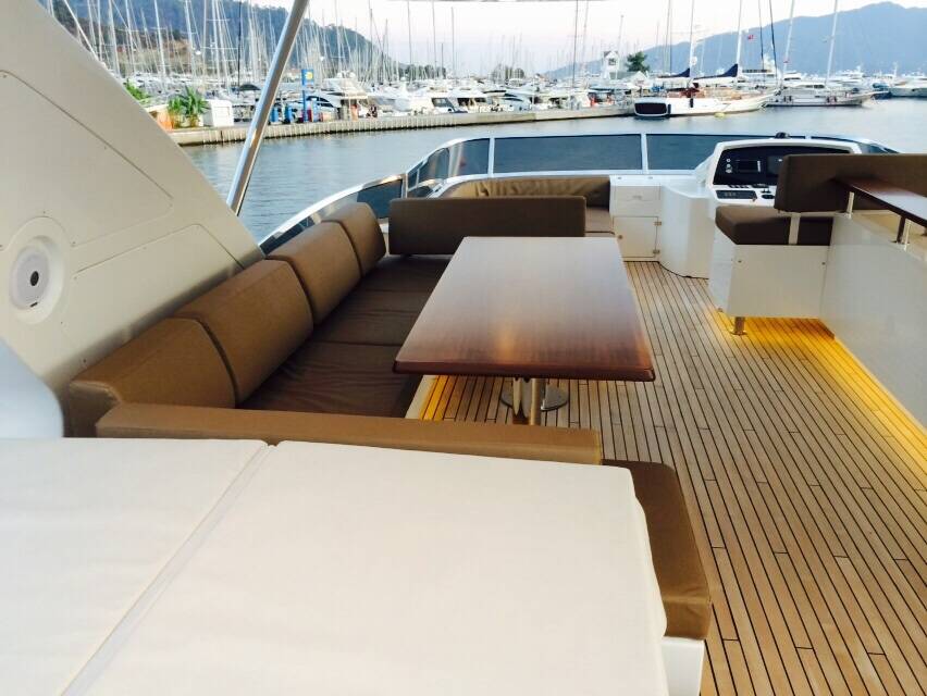 Flybridge