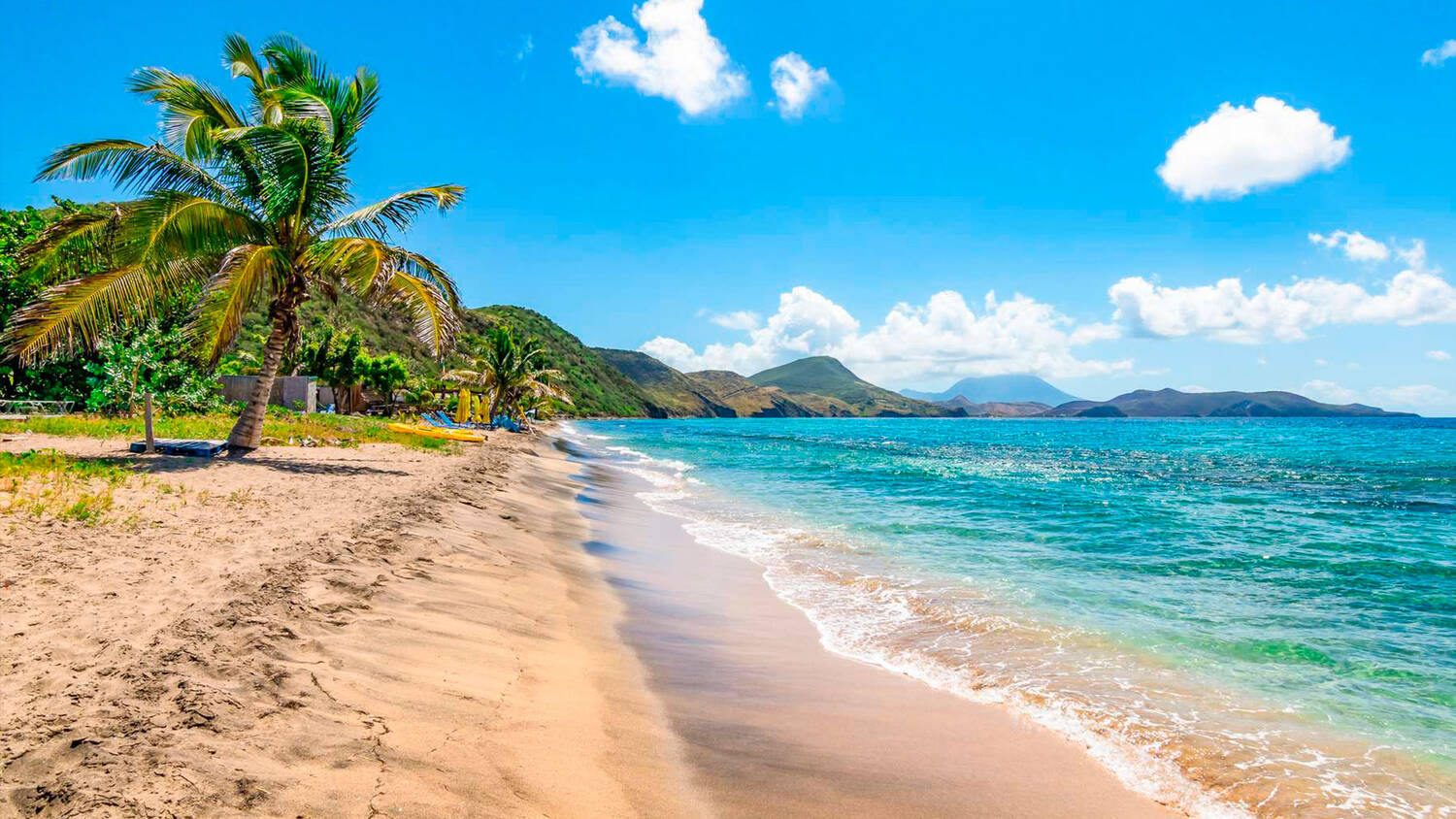 Montserrat - St Kitts & Nevis