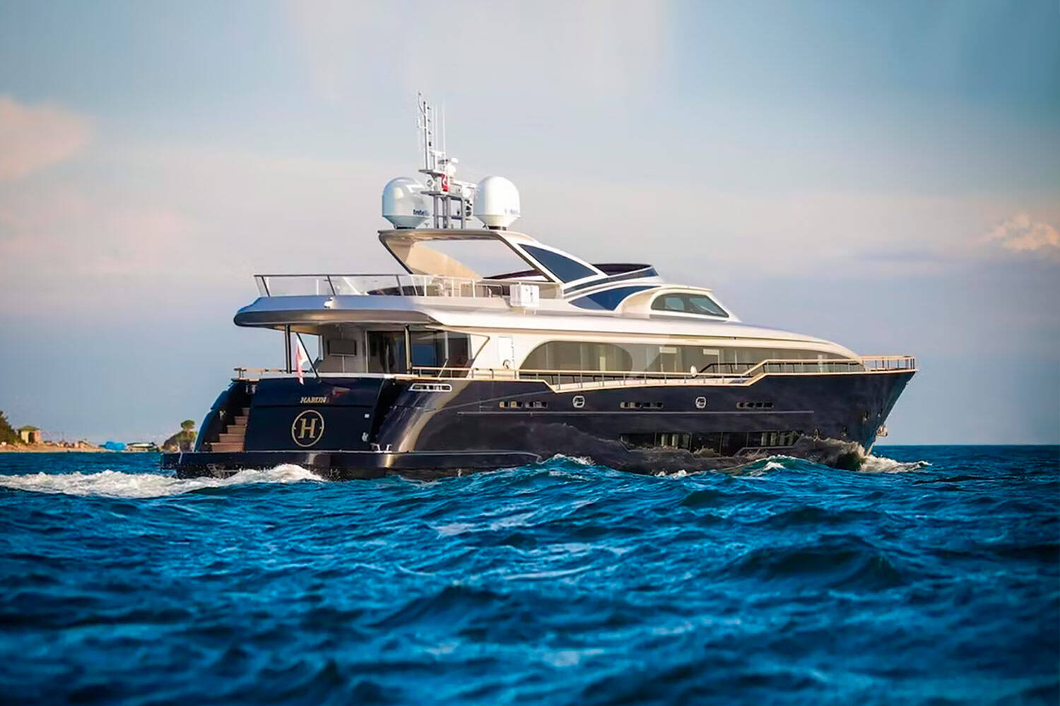 M/Y HARUN