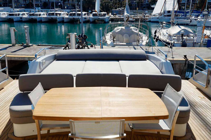 Cockpit Azimut 86S