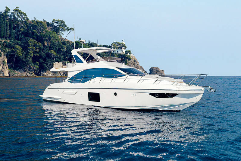 Экстерьер Azimut 55 Fly 2018