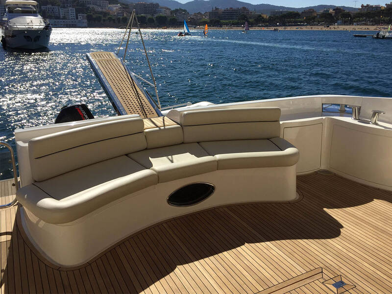 Cockpit (Teak geschliffen im Juli 2016)