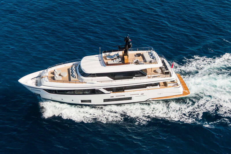 Экстерьер M/Y MRS G