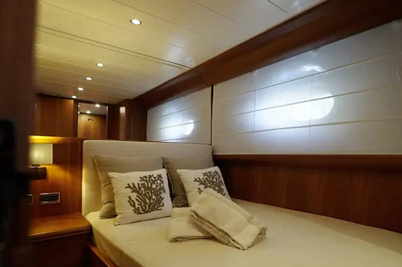 Гостевая каюта с двуспальной кроватью