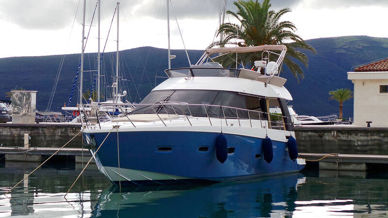 Au&szlig;en-Sealine F46 (2009)