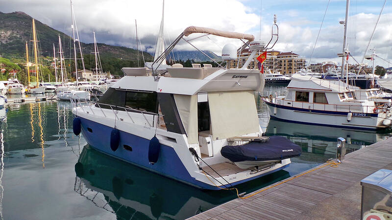 Au&szlig;en-Sealine F46 (2009)