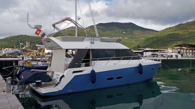Au&szlig;en-Sealine F46 (2009)