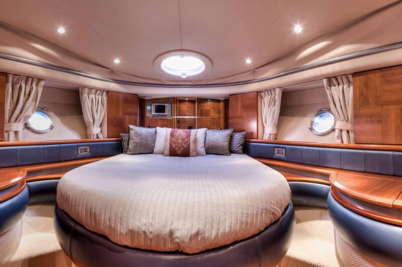 Вип Каюта Azimut 50