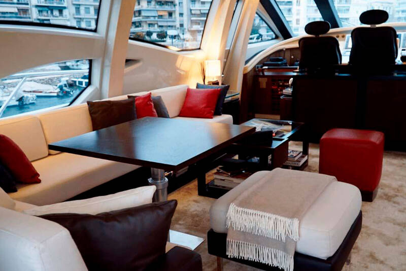 Salon Azimut 86S
