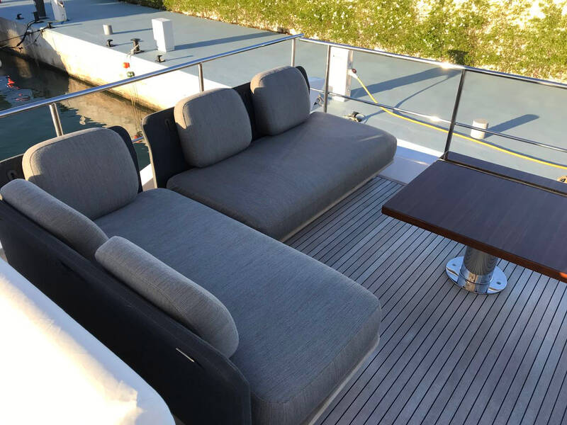 Azimut 66 2017