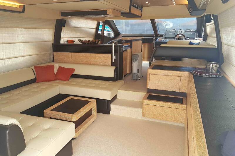 Azimut 64 2015