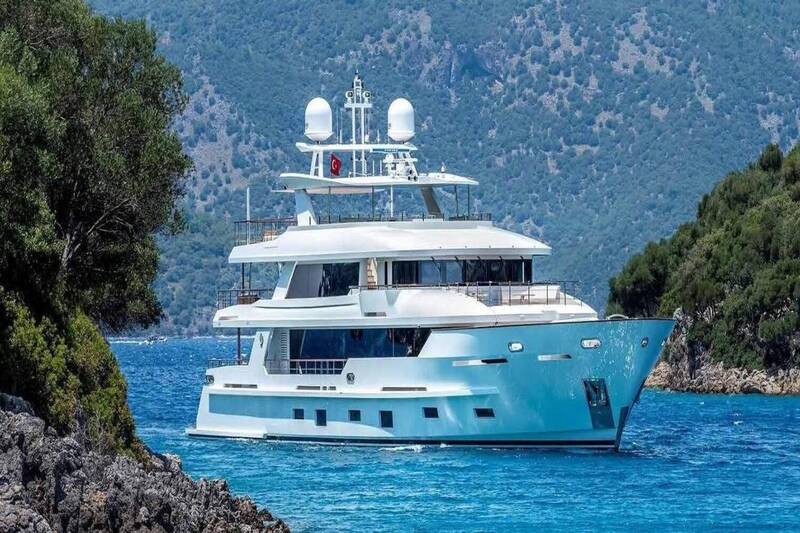 Экстерьер Yildiz 43m M/Y Sunrise 2020